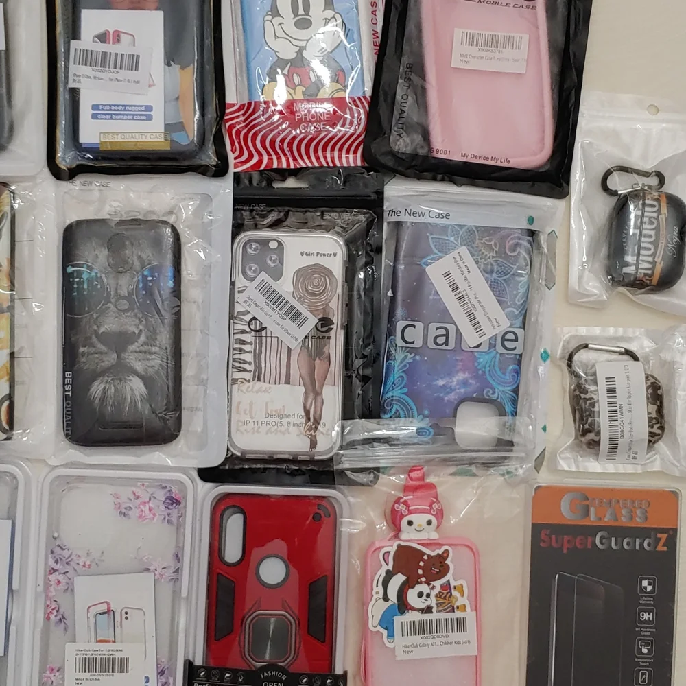 Cellphone case and accessories bundle